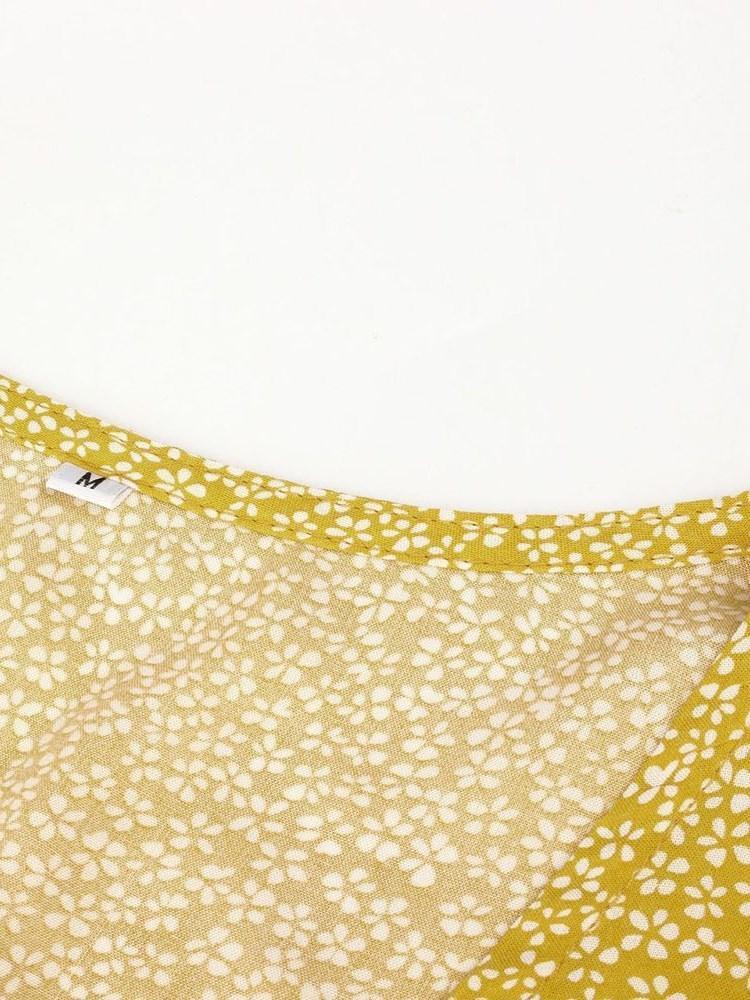 V-Neck Above Knee Short Sleeve Pullover Floral Dress