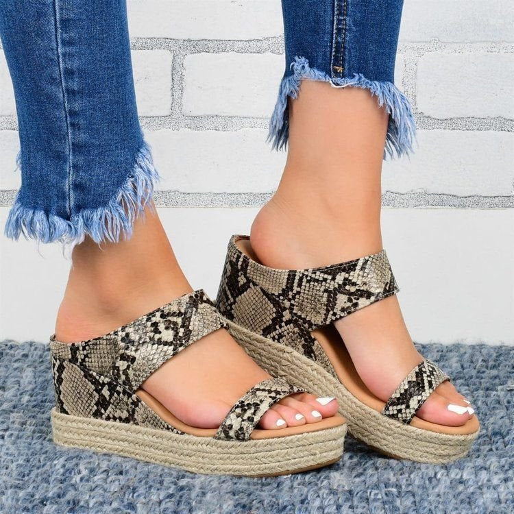 2020 new hemp rope braided thick bottom wedge sandals women