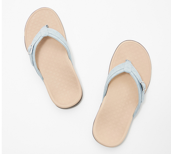 2020 New Sandals with Buckle Detail