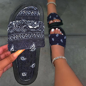 Bandana Slip-On Slippers