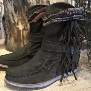Ladies fringed cowboy boots