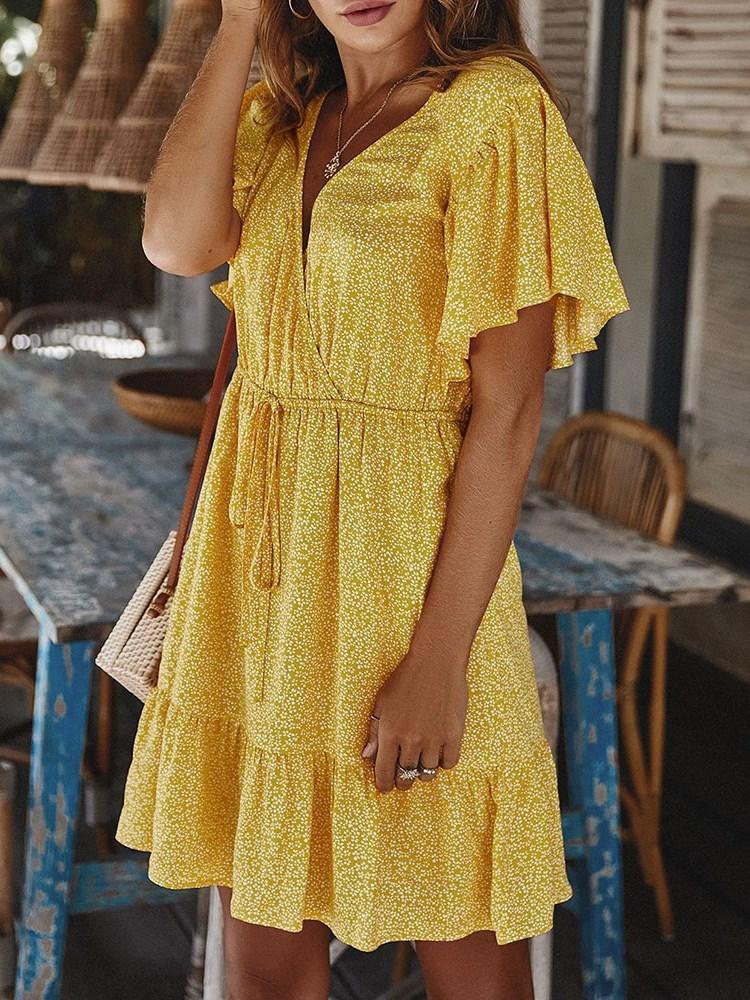 V-Neck Above Knee Short Sleeve Pullover Floral Dress